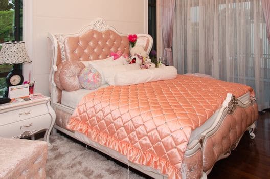 King Bed Comparisons: Texas King Bed vs. Alaskan King vs. California King